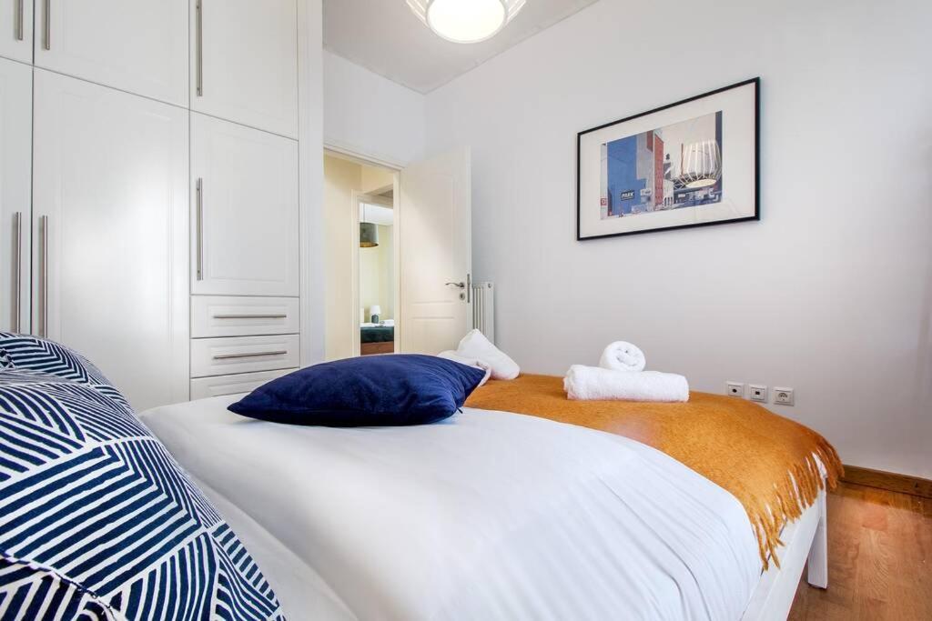 Spacious Apartment In Glyfada Close To The Sea Athens Exterior photo
