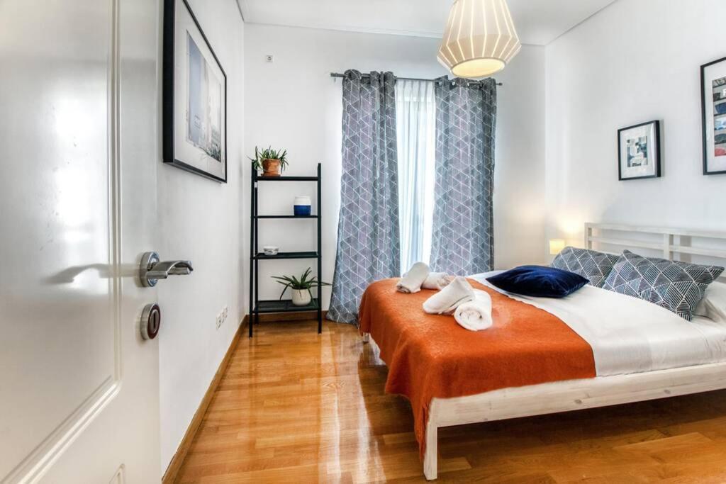 Spacious Apartment In Glyfada Close To The Sea Athens Exterior photo